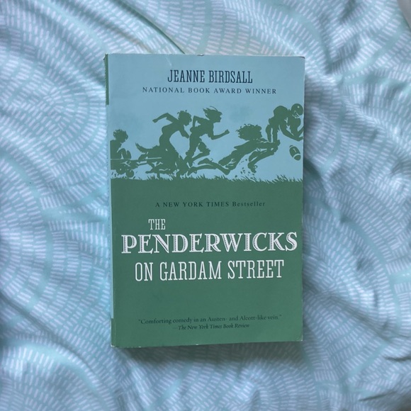 books great condition $5 each will accept low offers for bundles - Picture 4 of 4